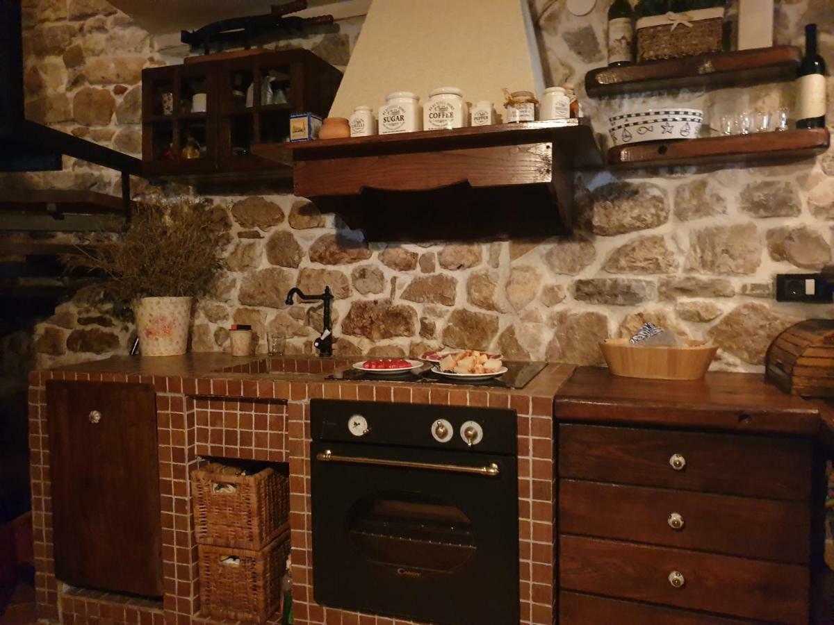 Vila Skrlec Baška Voda Eksteriør bilde